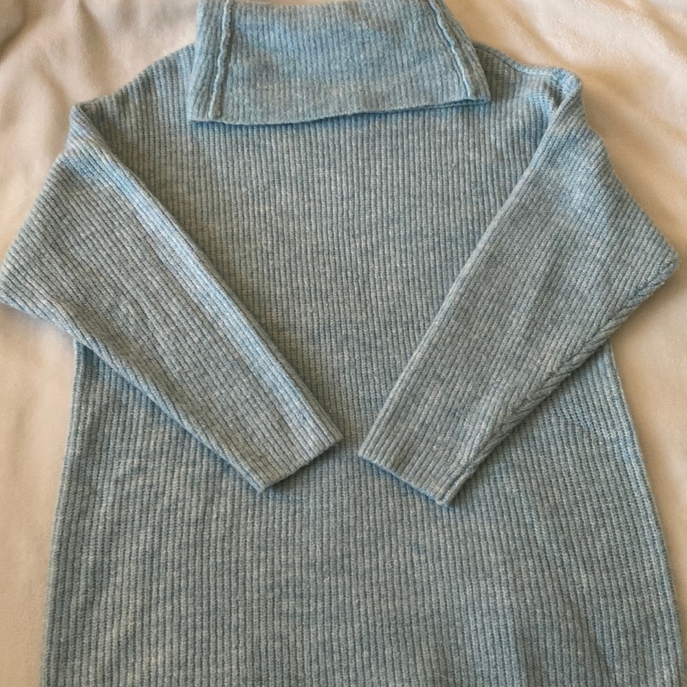 Loft blue marled turtle neck tunic sweater